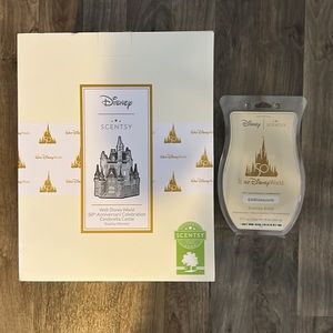 Scentsy Disney Castle Warmer